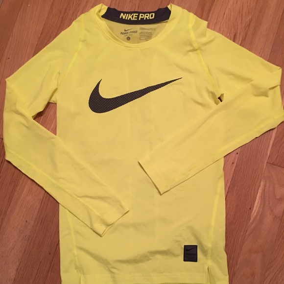 nike base layer junior
